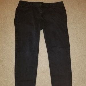 Black Skinny Jeans